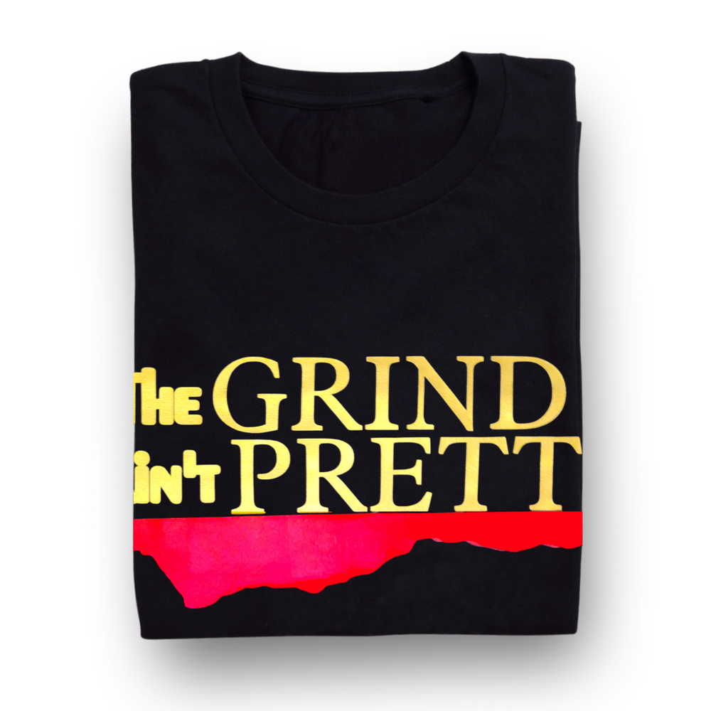 
            
                Load image into Gallery viewer, The grind ain&amp;#39;t pretty T-shirt Unisex - amaninco
            
        