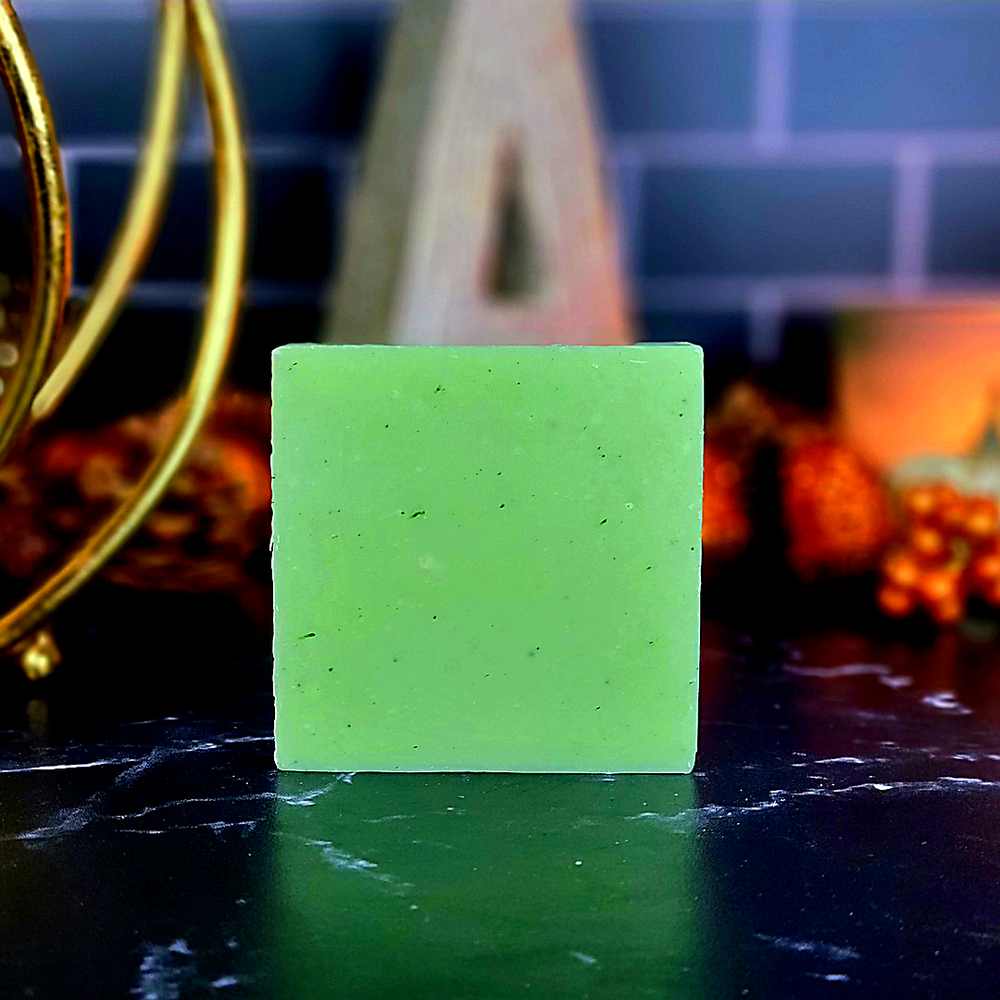 
            
                Load image into Gallery viewer, Green Apple Handmade Shea Butter Soap - amaninco
            
        